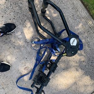 Thule bike rack sedan use